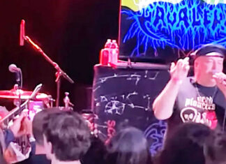 Punk Rock Legend Swears At President’s Fans