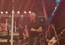 Bon Jovi Reacts To Terrible Live Singing