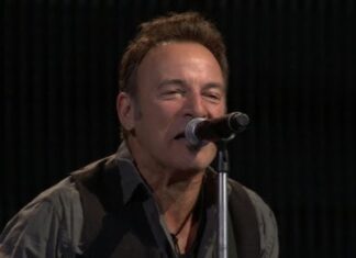 Bruce Springsteen Swears At ICE: ‘Get Out!’
