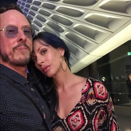 Weezer Member's Wife Files For Divorce After Shooting - Alternative Nation