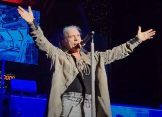 Iron Maiden Singer Reacts To Fans ‘Turning Back On Him’