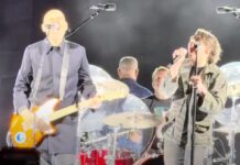 Billy Corgan Joins My Chemical Romance Onstage