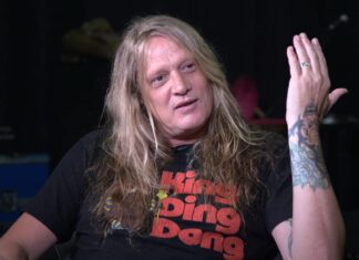 Sebastian Bach Kicked Off Flight Due To Dispute