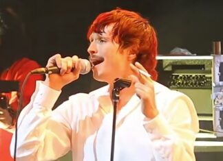 Scott Weiland’s Son Claims Money Was Stolen