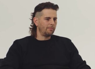 Avenged Sevenfold Singer Slams Critical Fans