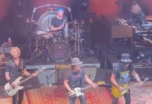 Eddie Vedder & Slash’s Supergroup Performance Is Epic