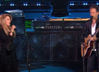 Lindsey Buckingham Hints at Stevie Nicks Reunion